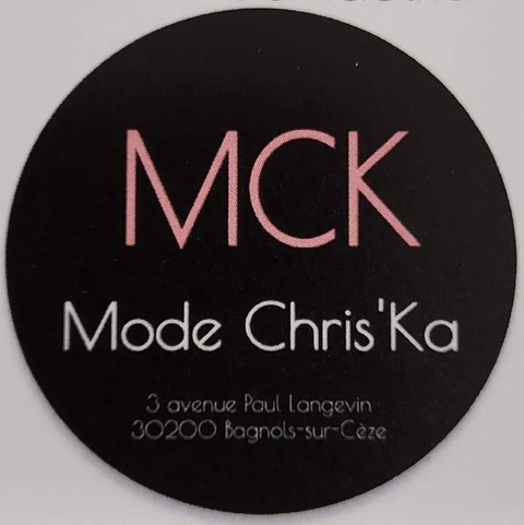 Vêtements hommes femmes accessoires chaussures 34 à 50.  