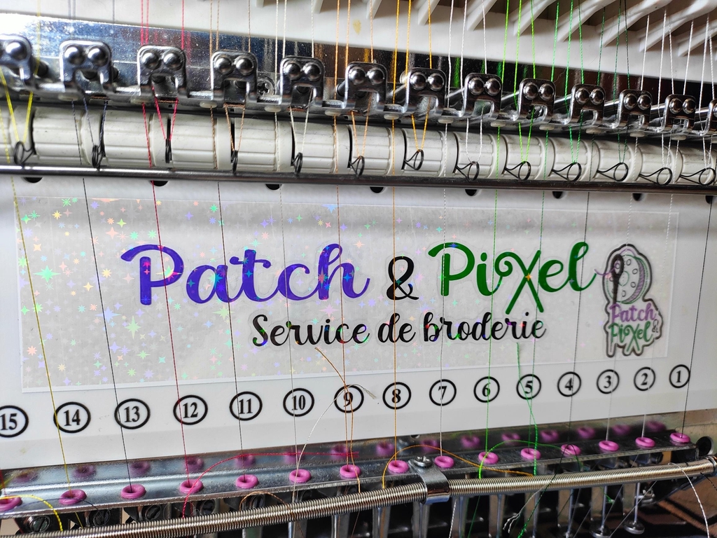 Patch et Pixel
Service de broderie et de numérisation de fichier broderie.
Création de patch sur mesure.
Customisation textile 
Patch nominatif animalier
Basé en Normandie 