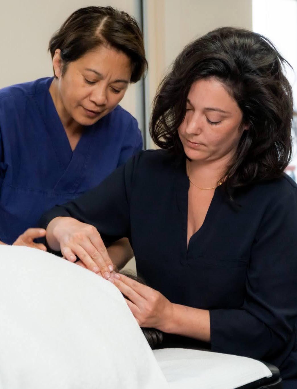 Takumi Finch et Tori Bien-être