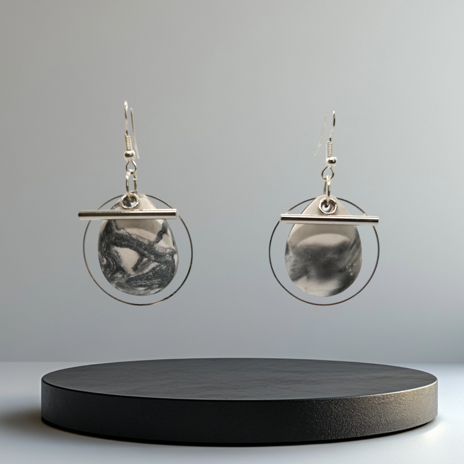 Divers