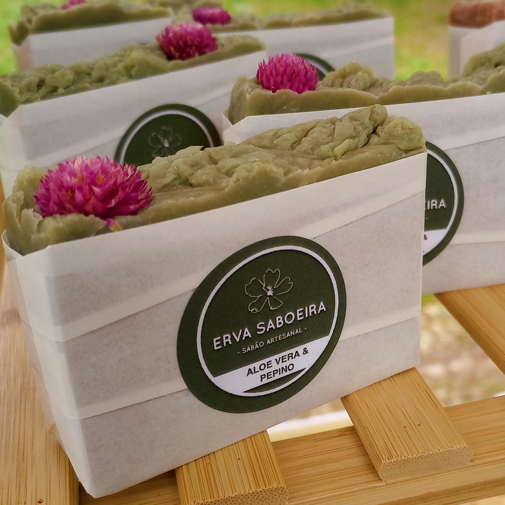 Sabonete artesanal natural de aloe vera e pepino