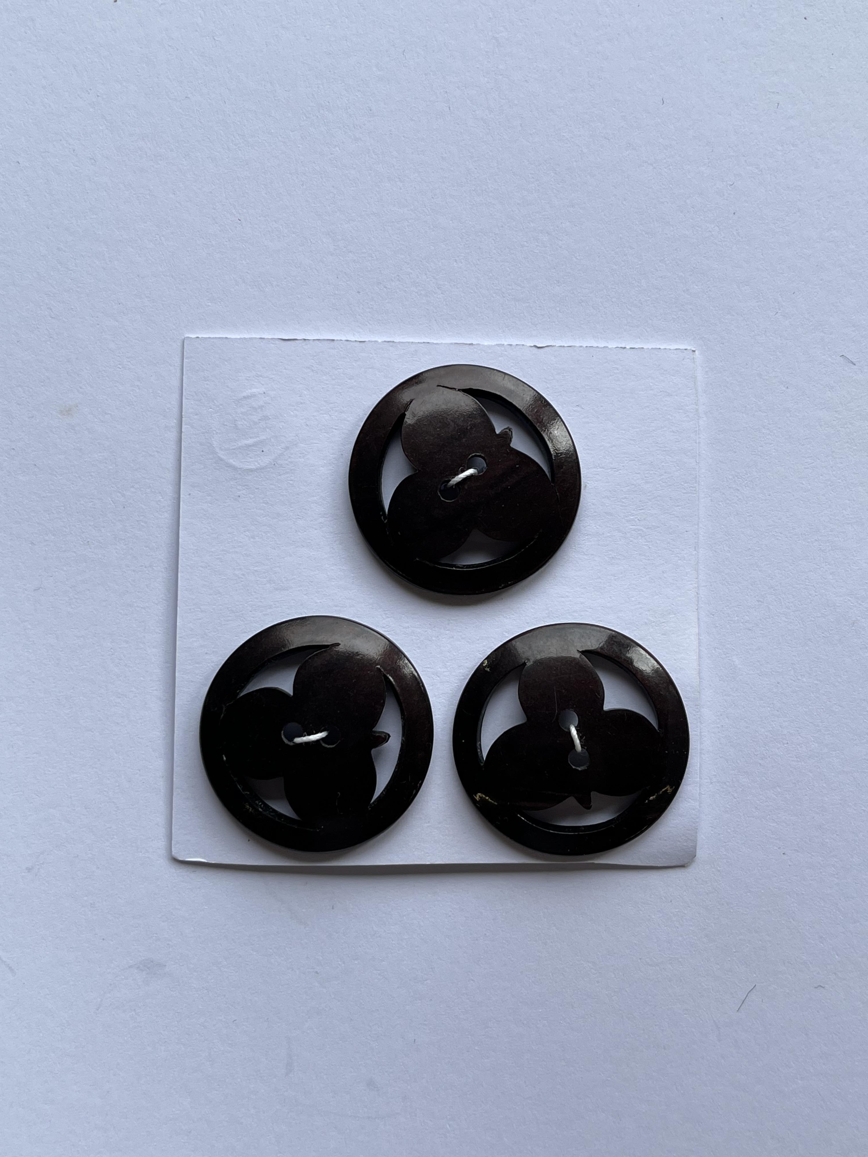 Vintage Buttons Black