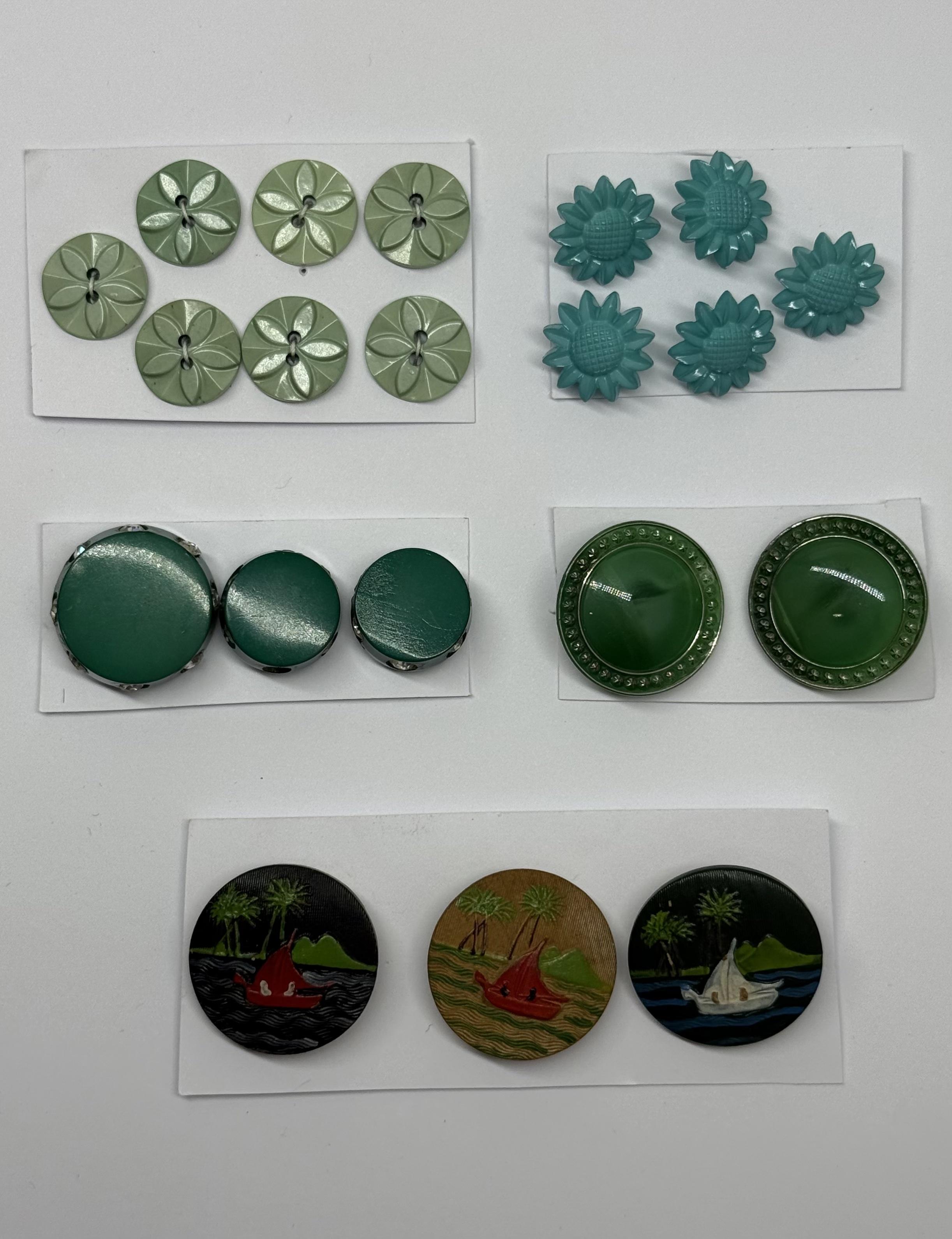 Vintage Buttons Green