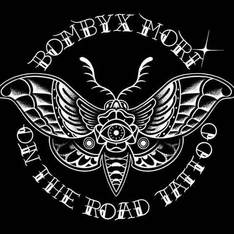 Bombyx Mori Clothing "Alternative Rock wear"
Sérigraphie artisanale, marque de vêtements alternative, séries limitées et modèles uniques