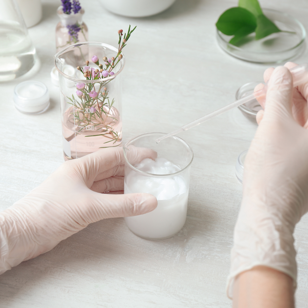 Cosmétique naturel , minimaliste, sensoriels et inspirés de la nature