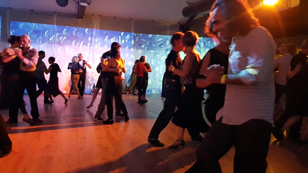 What does contemporary tango look like?