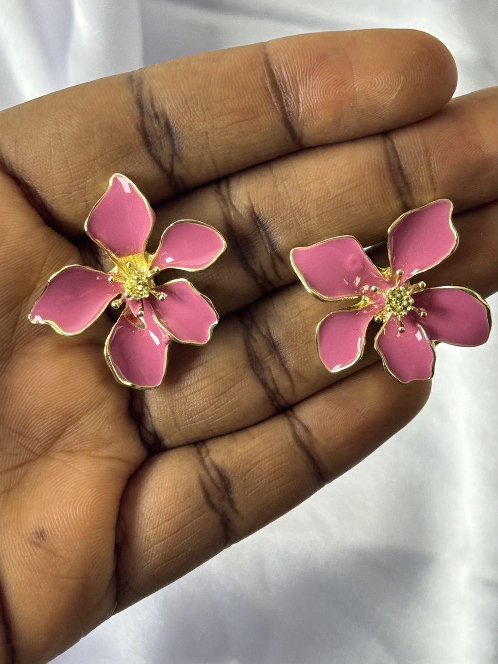Statement earrings 