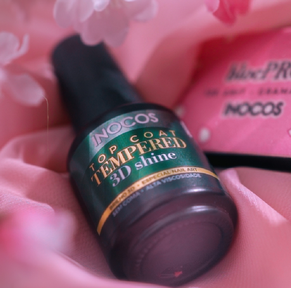 Votre top coat 3D shine le must de la brillance!