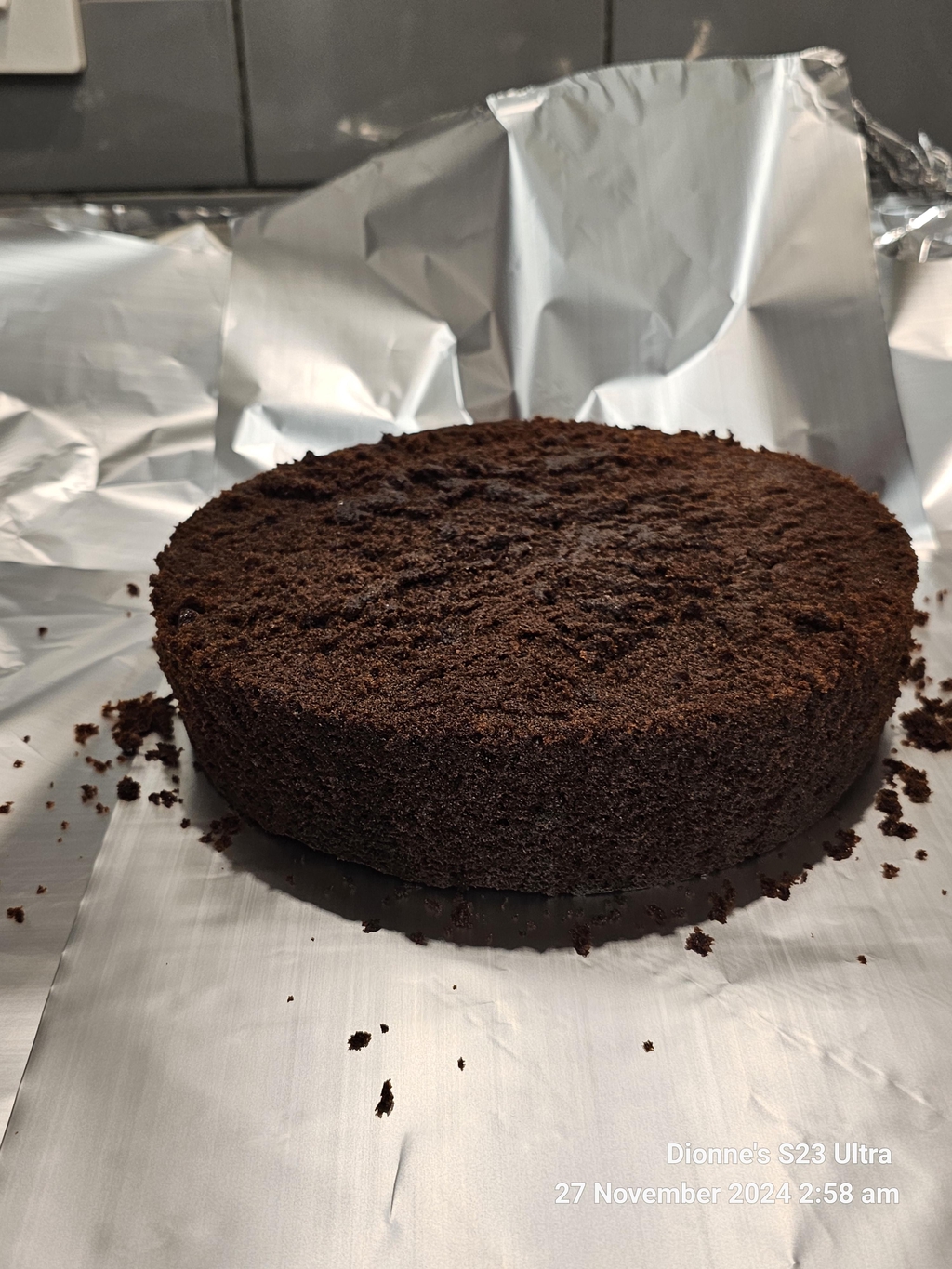 ROUND RUM CAKE 