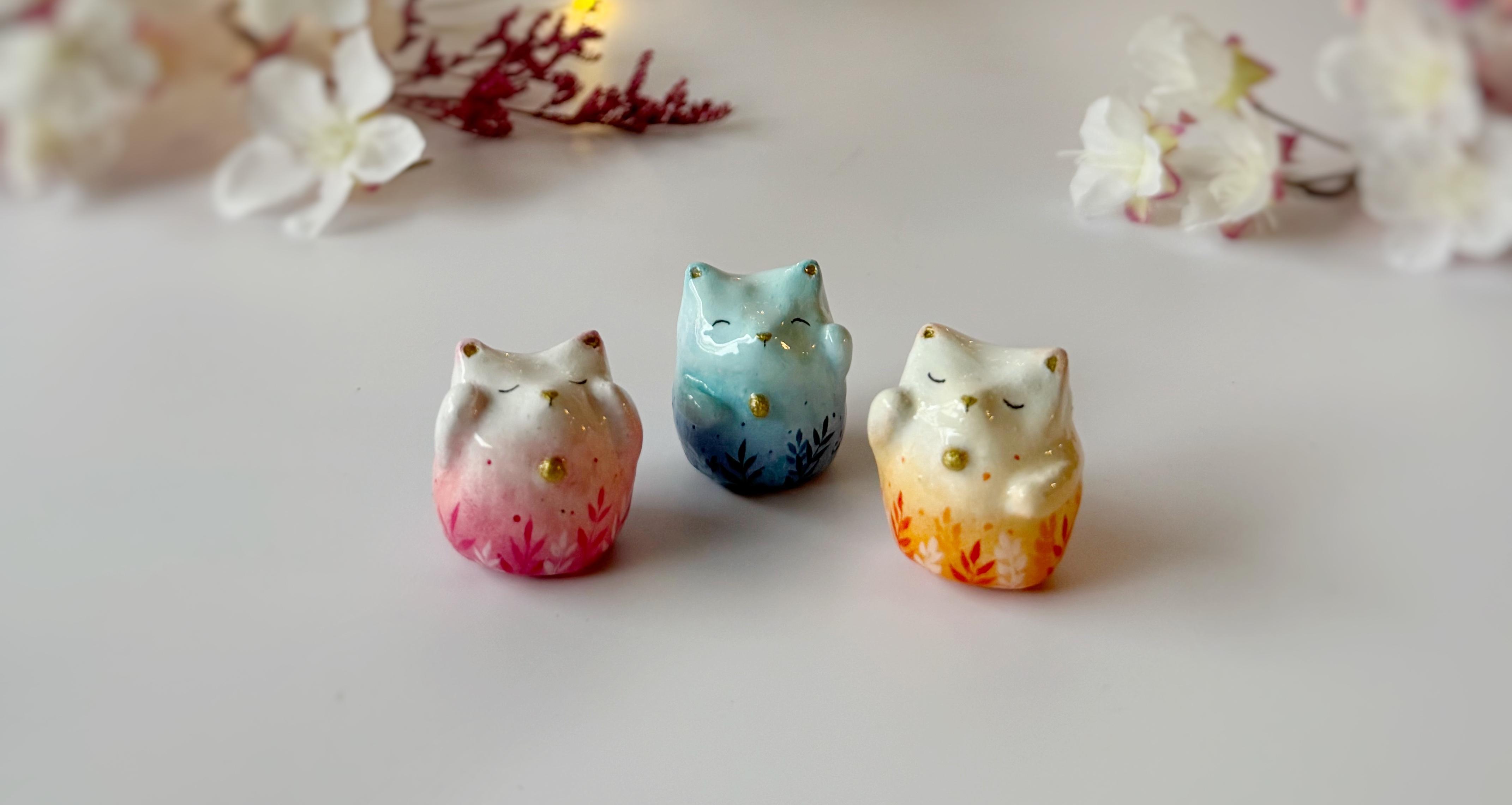 Figurines