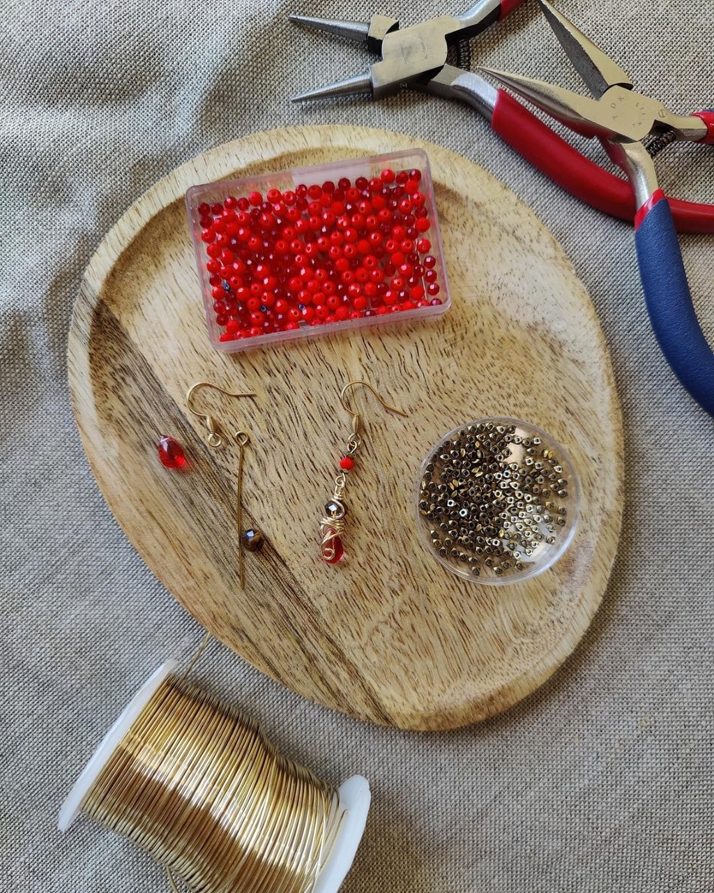 Venez profiter d'un moment convivial autour d'un thé, d'un goûter et d'un atelier de confection de bijoux, spécial boucles d'oreilles.
Durée 2h
33€