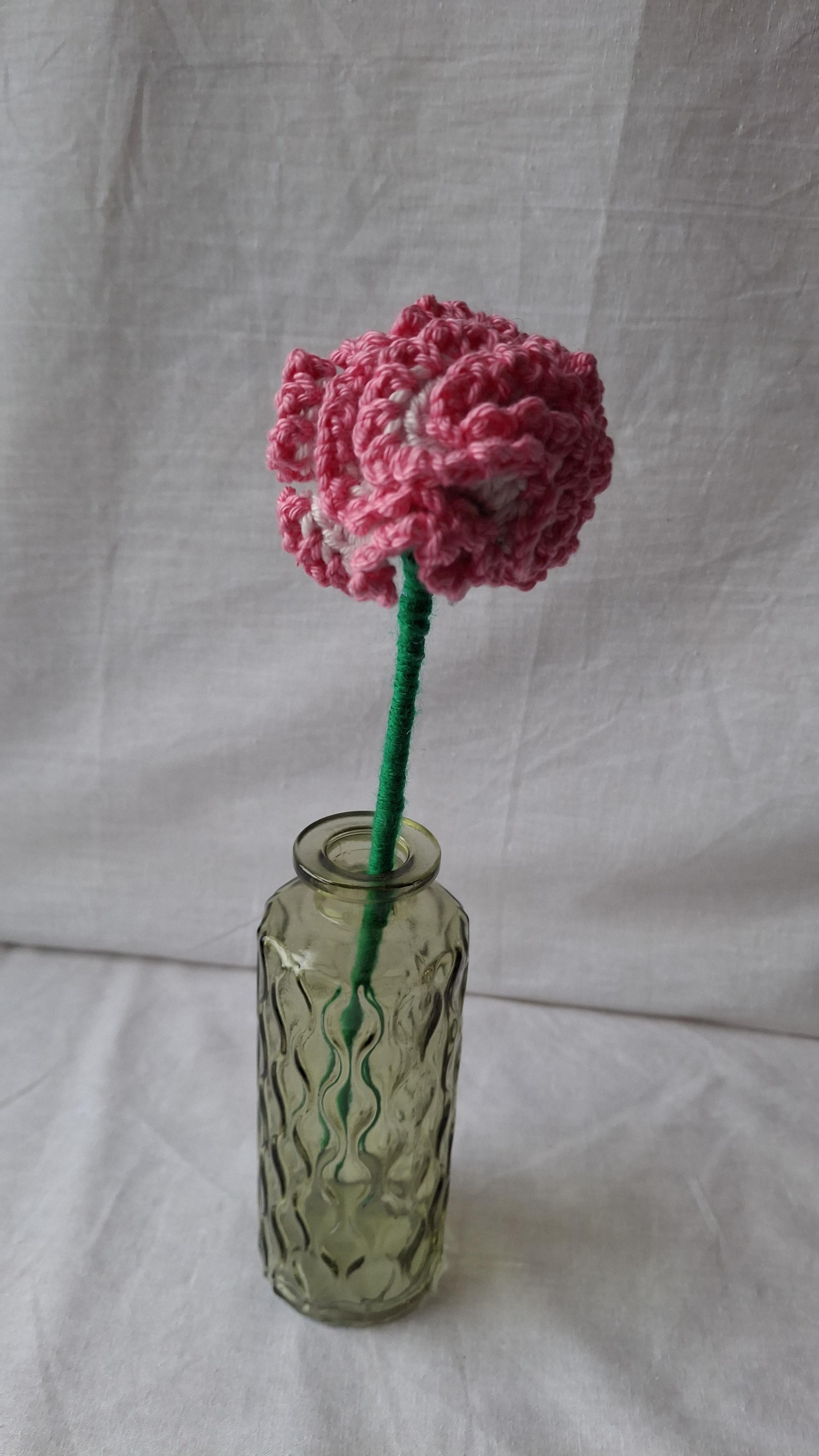 Fleurs à l'unité : lavande, rose, oeillet, tulipe, réalisées par Le Crochet de Mamiecookies