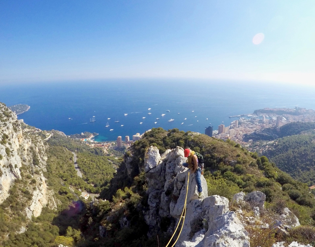 Blumountain guide alpine - Elisabetta Caserini - Lorenzo Cavanna - arrampicata, canyoning, via ferrata, finale ligure