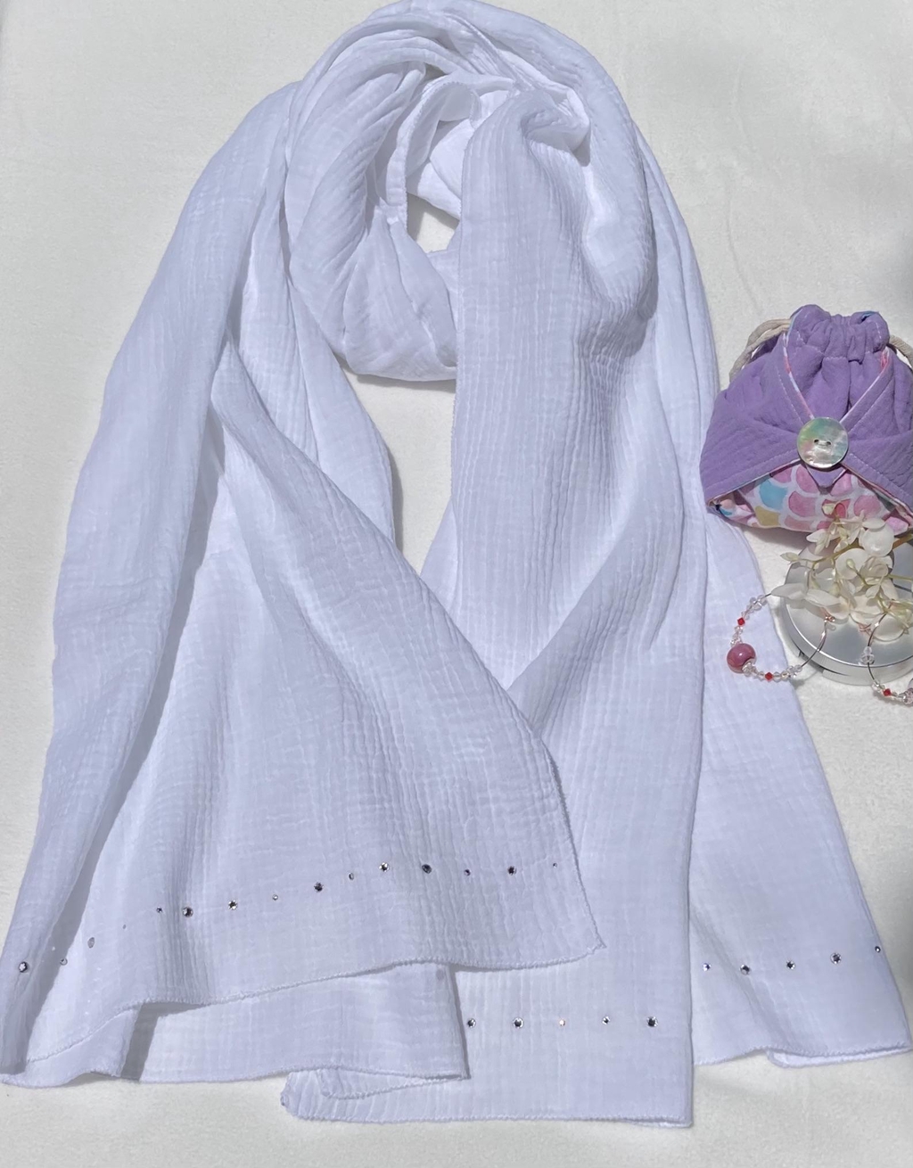 Mon Petit Filtre en Lin  c'est des Créations fait main en tissus en lin et en coton. créations de pièces uniques d'accessoires en lin et en coton. d'alternatives responsables et écologiques. 
Dans le respect de l'humain et de la nature.  Bijoux en pièces unique , fait main et à la demande  exprès pour vous. Chaque créations est unique . 
Fait main raisonné et passionné 