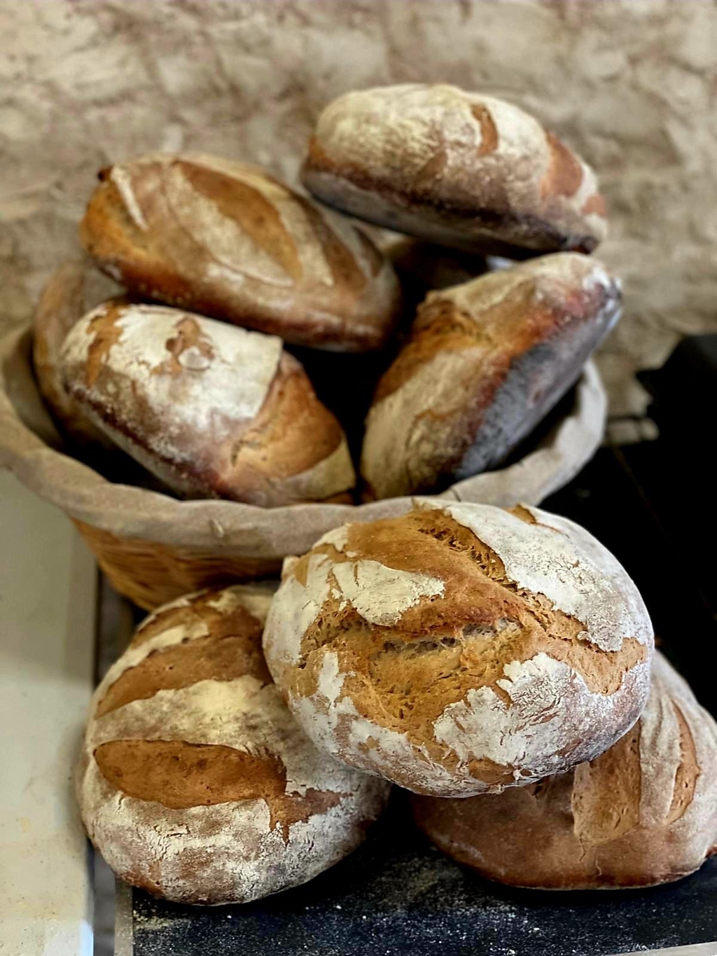 Nouveau !  Point de vente à l’Instant Sav’heureux les vendredis 17h-21h et samedis 9h-21h. 