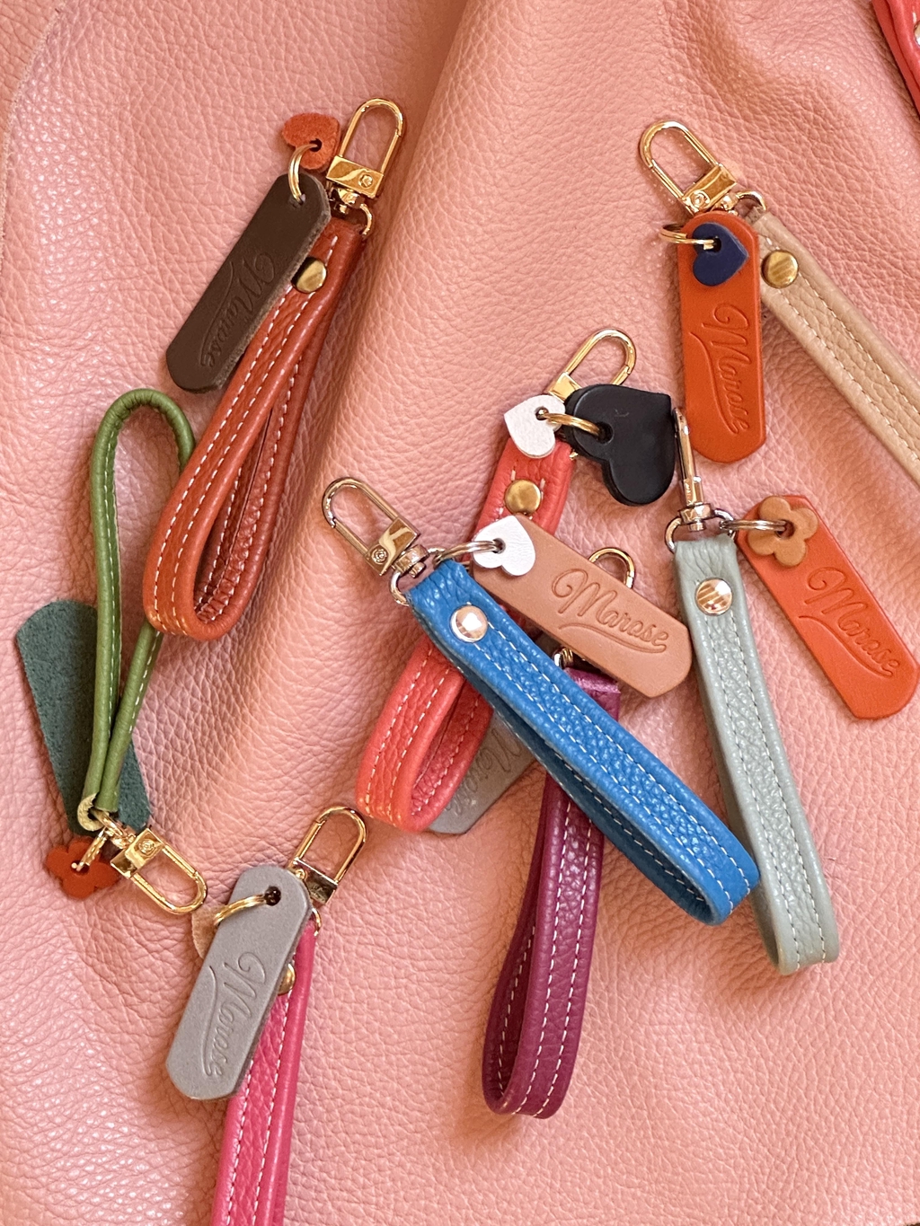 grigris dragonnes et porte-clés