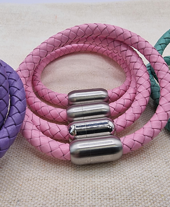 leather bracelets