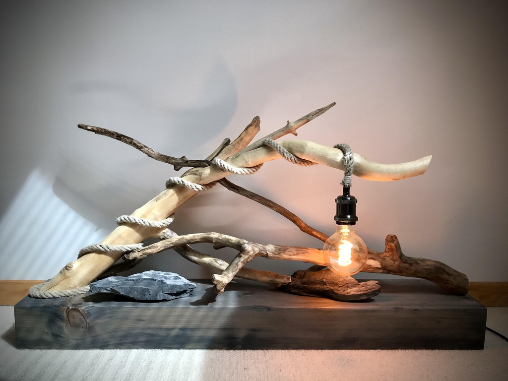 Bienvenue dans la boutique ArT & fØnctiØns, créateur d’objets d’art fonctionnels
